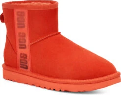 UGG Women's Classic Mini Side Logo II 7 UGG Women's Classic Mini Side Logo II -Ugg ugg womens classic mini side logo 2 hazard orange 1134962 hong 78508.1662579291
