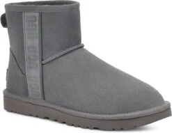 UGG Women's Classic Mini Side Logo II 8 UGG Women's Classic Mini Side Logo II -Ugg ugg womens classic mini side logo 2 lighthouse 1134962 lgh 75351.1662579291