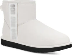 UGG Women's Classic Mini Side Logo II 9 UGG Women's Classic Mini Side Logo II -Ugg ugg womens classic mini side logo 2 ultra matte white 1133490 umwh 77560.1662579291